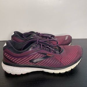 Brooks Ghost 12 athletics running shoes purple pink black women's 9.5 sneakers